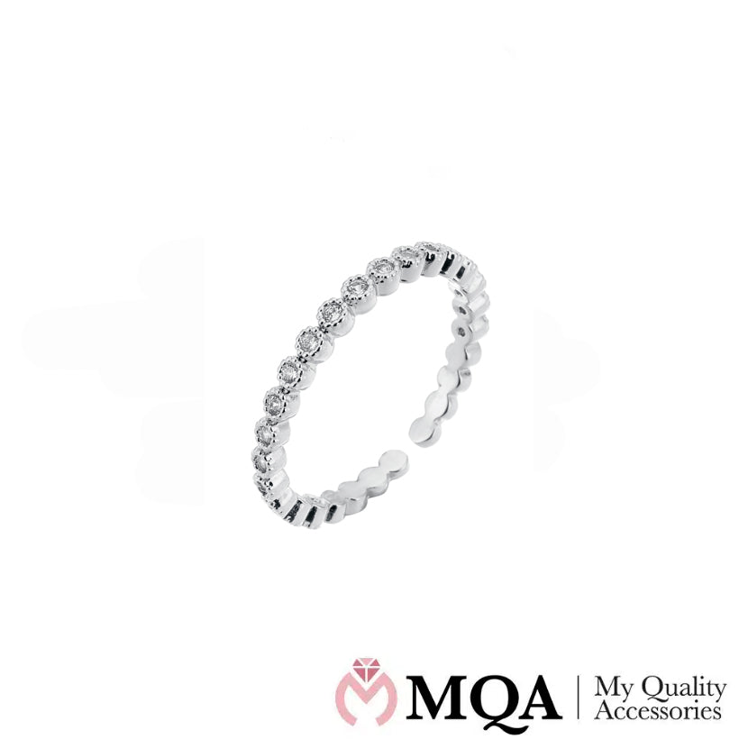 Ring silberfarben mit Glassteinen