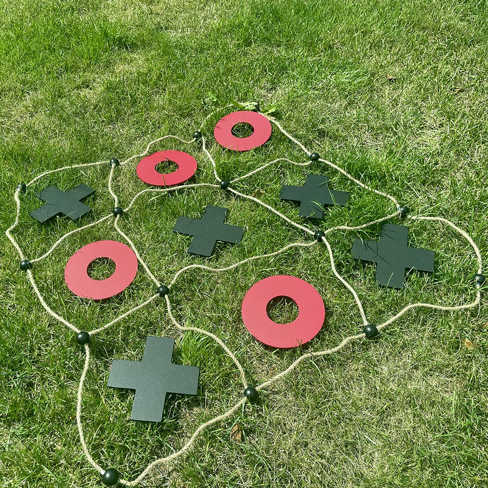 Gartenspiel – Tic-Tac-Toe