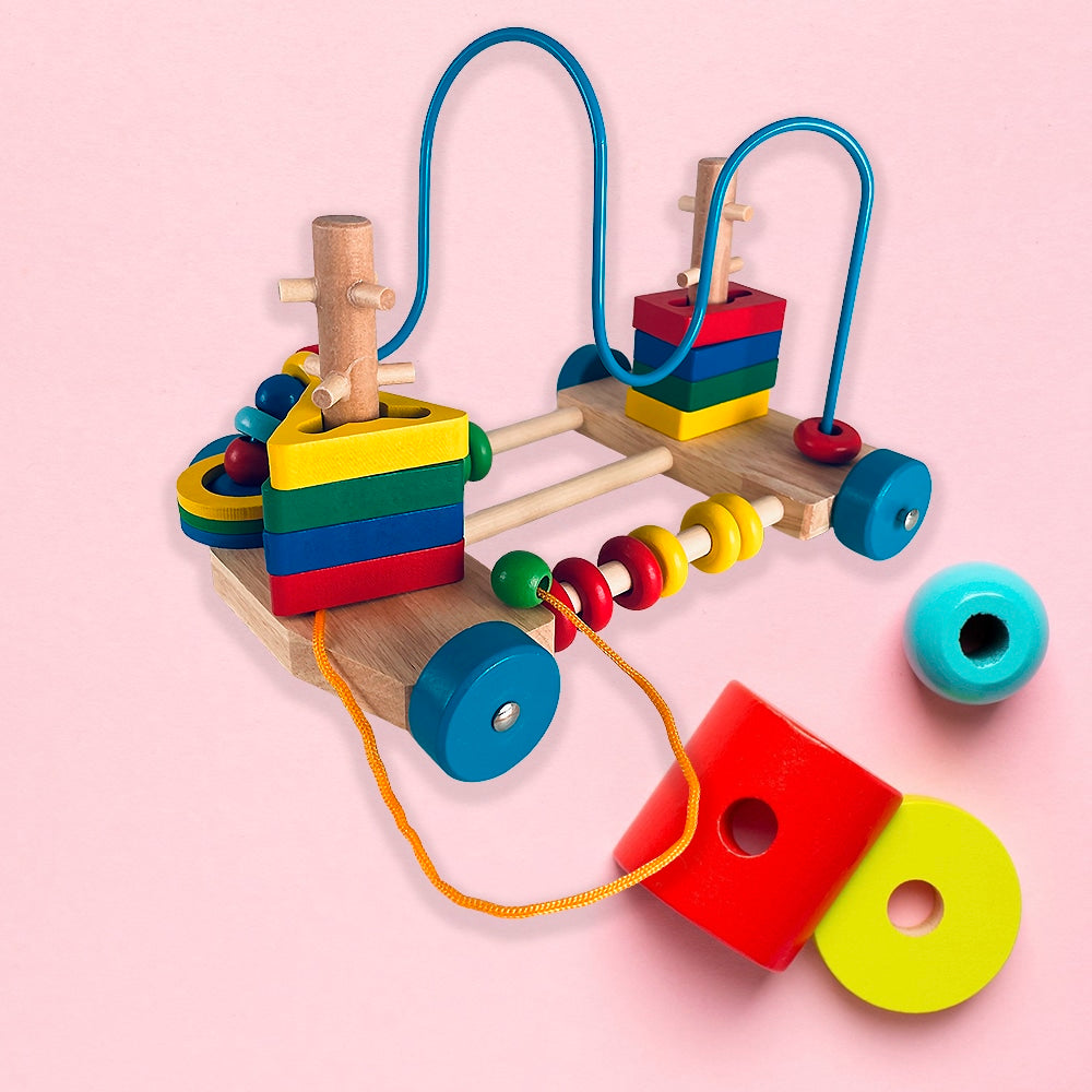 Holzspielzeug - rollender Wagen mit Perlenlabyrinth