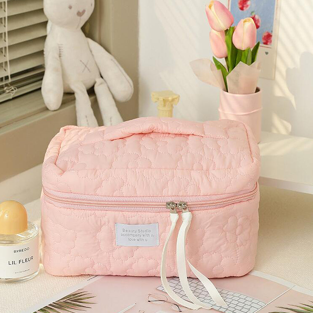 Süße und praktische Reise-Kosmetiktasche