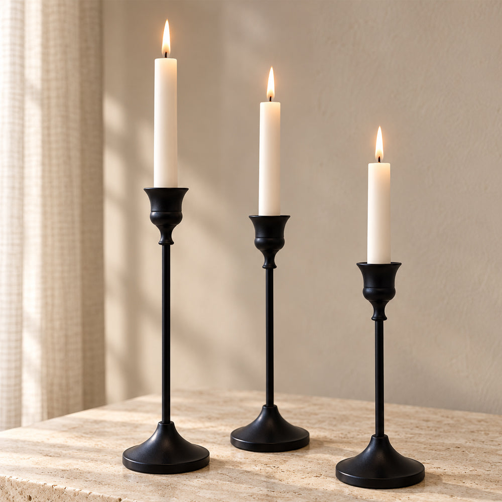 Schwarze Kerzenhalter im klassischen Design – 3er-Set