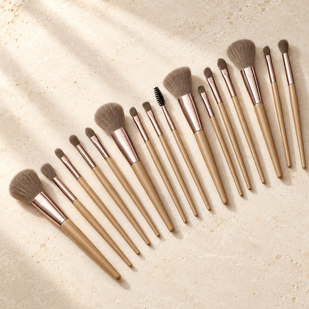 Make-up-Pinselset mit 15 Pinseln, Holzgriffen und Aufbewahrungstasche