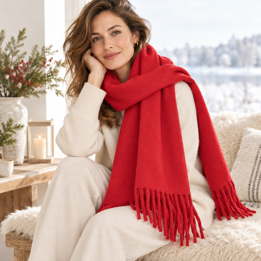 Eleganter Schal mit Fransen – In mehreren schönen Farben  – 65 x 180 cm  – 230 g.