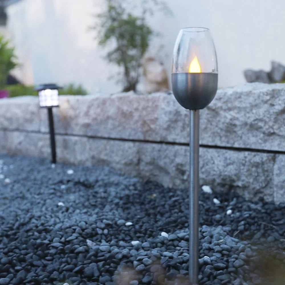 Solar-Gartenfackeln 2 Stück mit flackerndem Flammeneffekt – 27 cm – mit Erdspieß