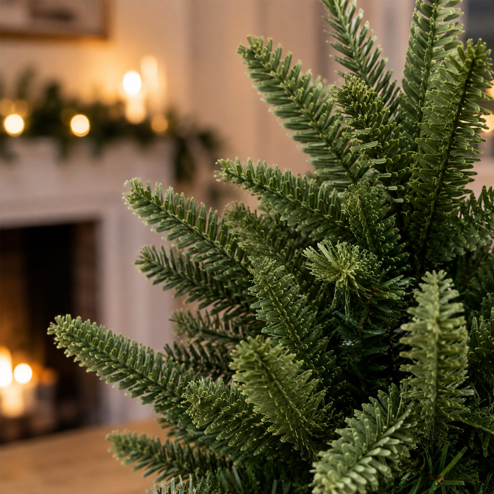 Mini-Weihnachtsbaum 60 cm mit naturgetreuen Zweigen