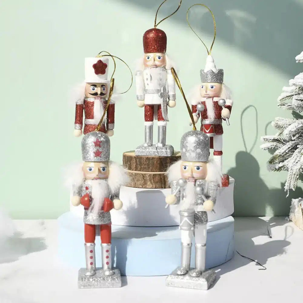 Nussknacker-Figuren aus Holz – 12,5 cm, Set mit 5 Figuren –