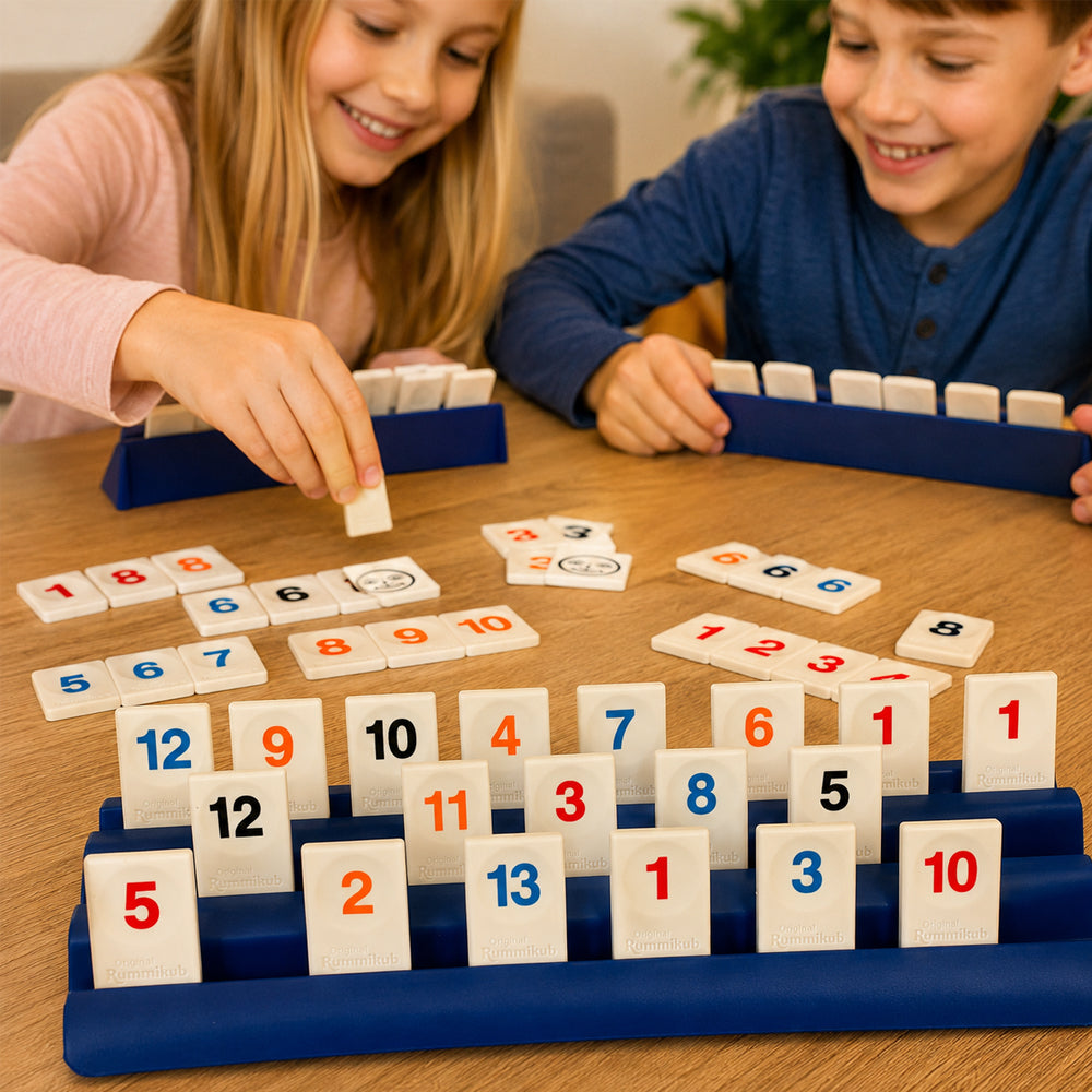 Rummikub – Klassisches Familienspiel mit Zahlen, Taktik und Strategie für 2–4 Spieler