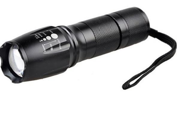Taschenlampe LED (wasserdicht und stoßfest) mit 5 Funktionen