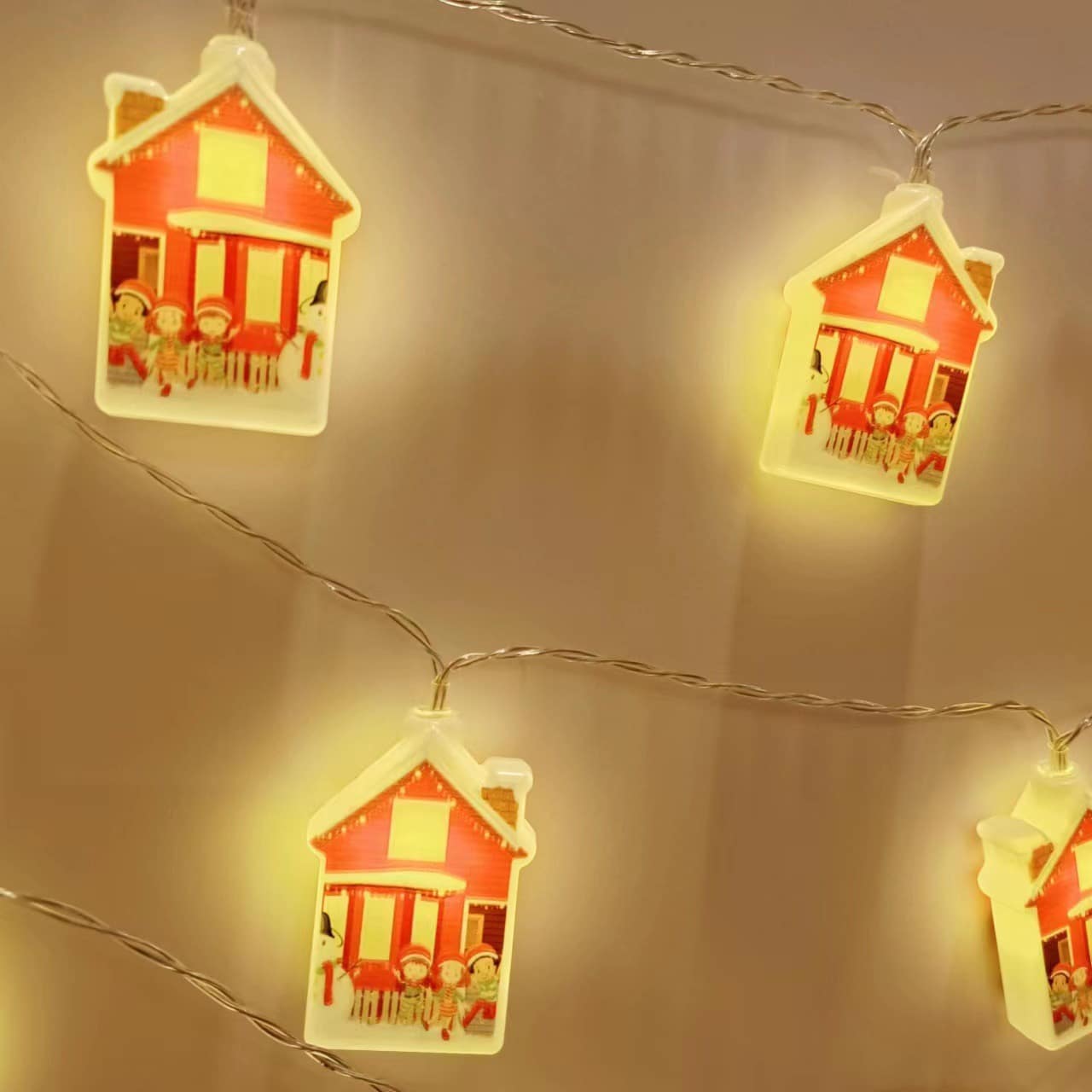 Lichterkette 2 Meter mit 10 Häusern - Batteriebetrieben -