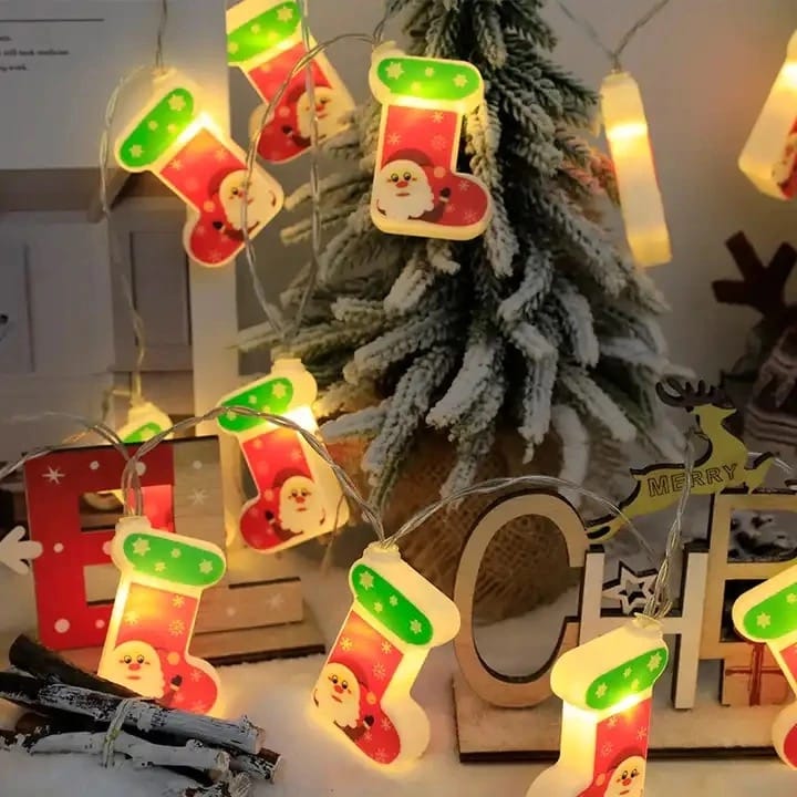 Lichterkette 2 Meter mit 10 Weihnachtssocken - Batteriebetrieben -