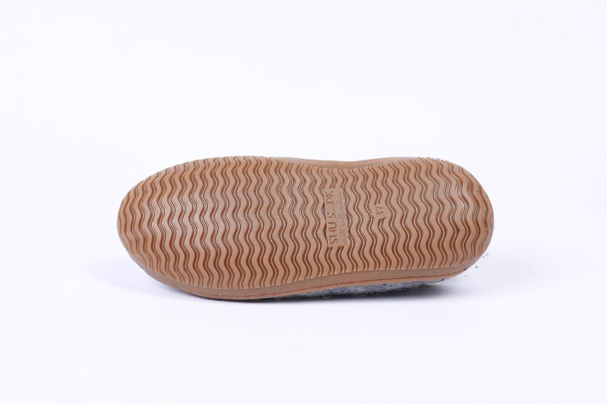 Wollpantoffel (100% reine Wolle) - Model Grau mit Gummisohle