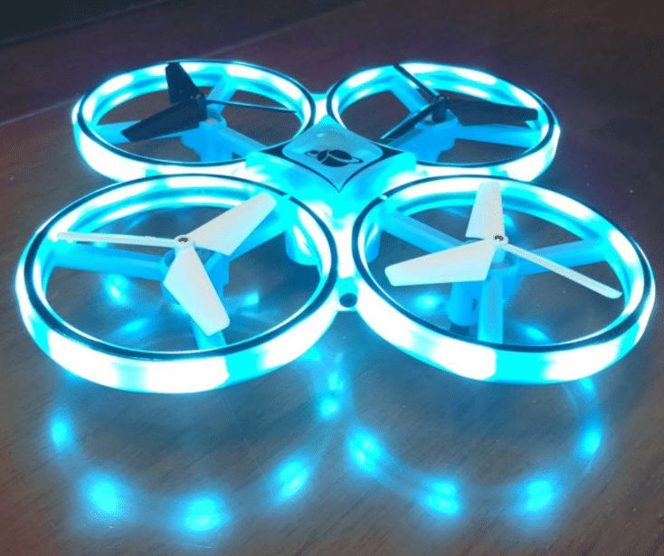 Drohne - handgesteuert -Quadrocopter (Gyro &amp; LED)