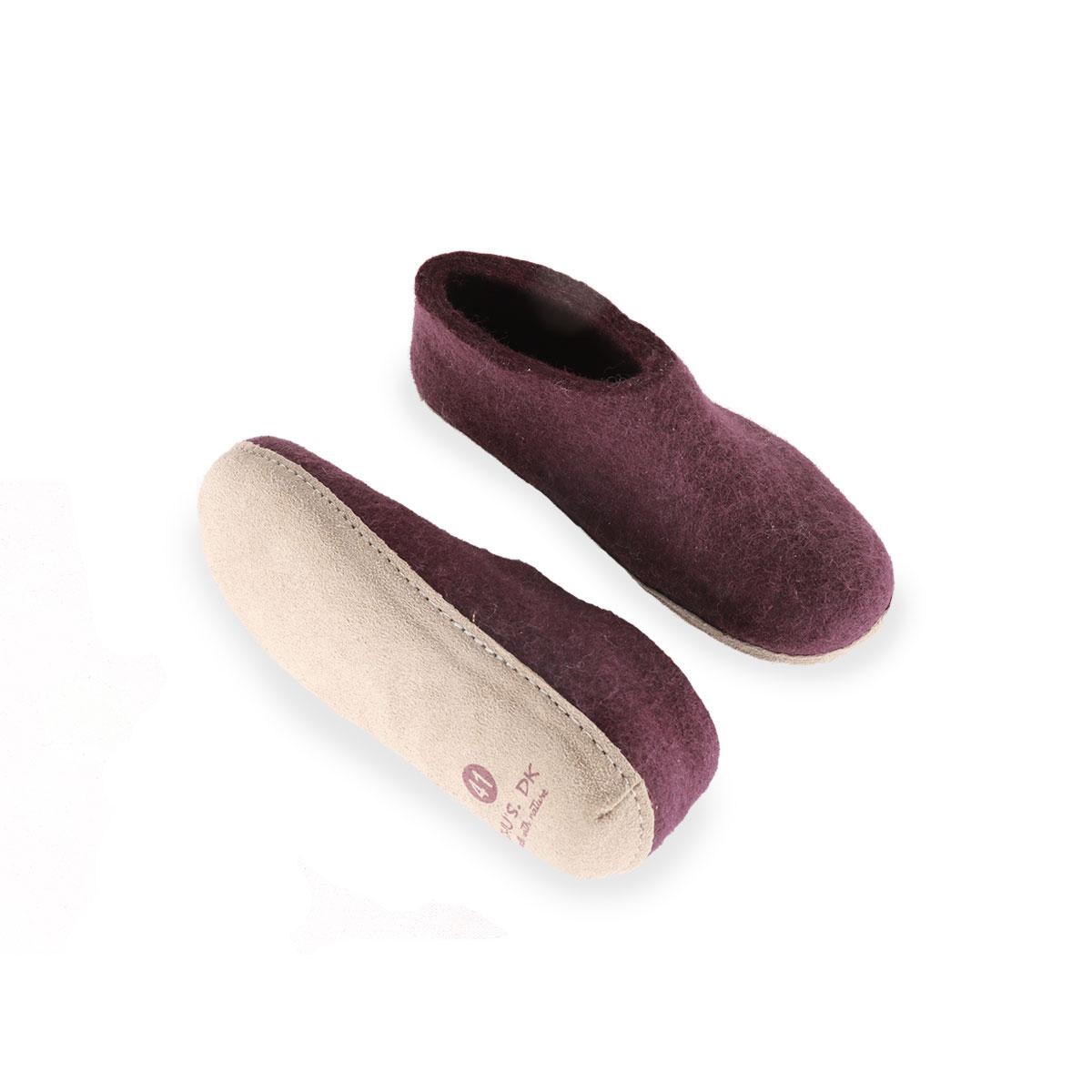 Wollhausschuhe (100% reine Wolle) - Modell Lila mit Sohle aus Leder