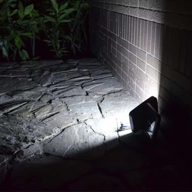 LED Lampe schwarz (quadratisch) mit Bewegungssensor - Solar