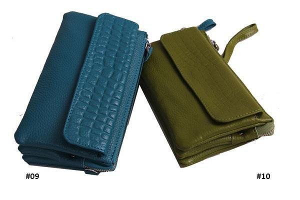 Clutch / Handtasche mit Schulter- und Handschlaufe