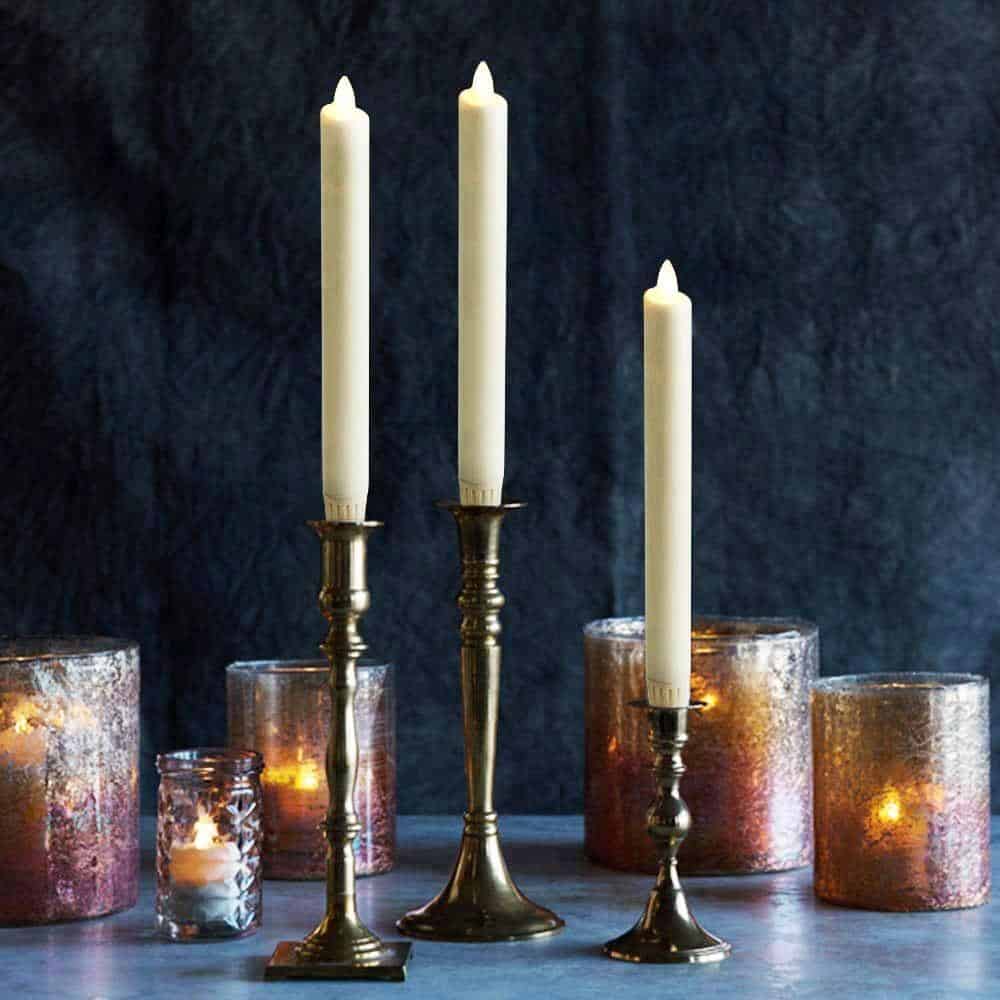 2 Stk. LED-Tafelkerzen mit beweglicher Flamme
