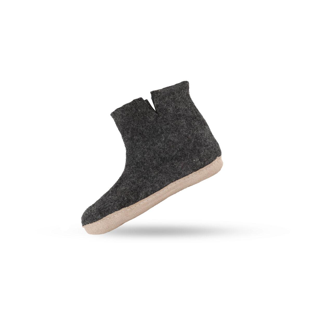 Wollstiefel (100% reine Wolle) - Modell Koks mit Sohle aus Leder