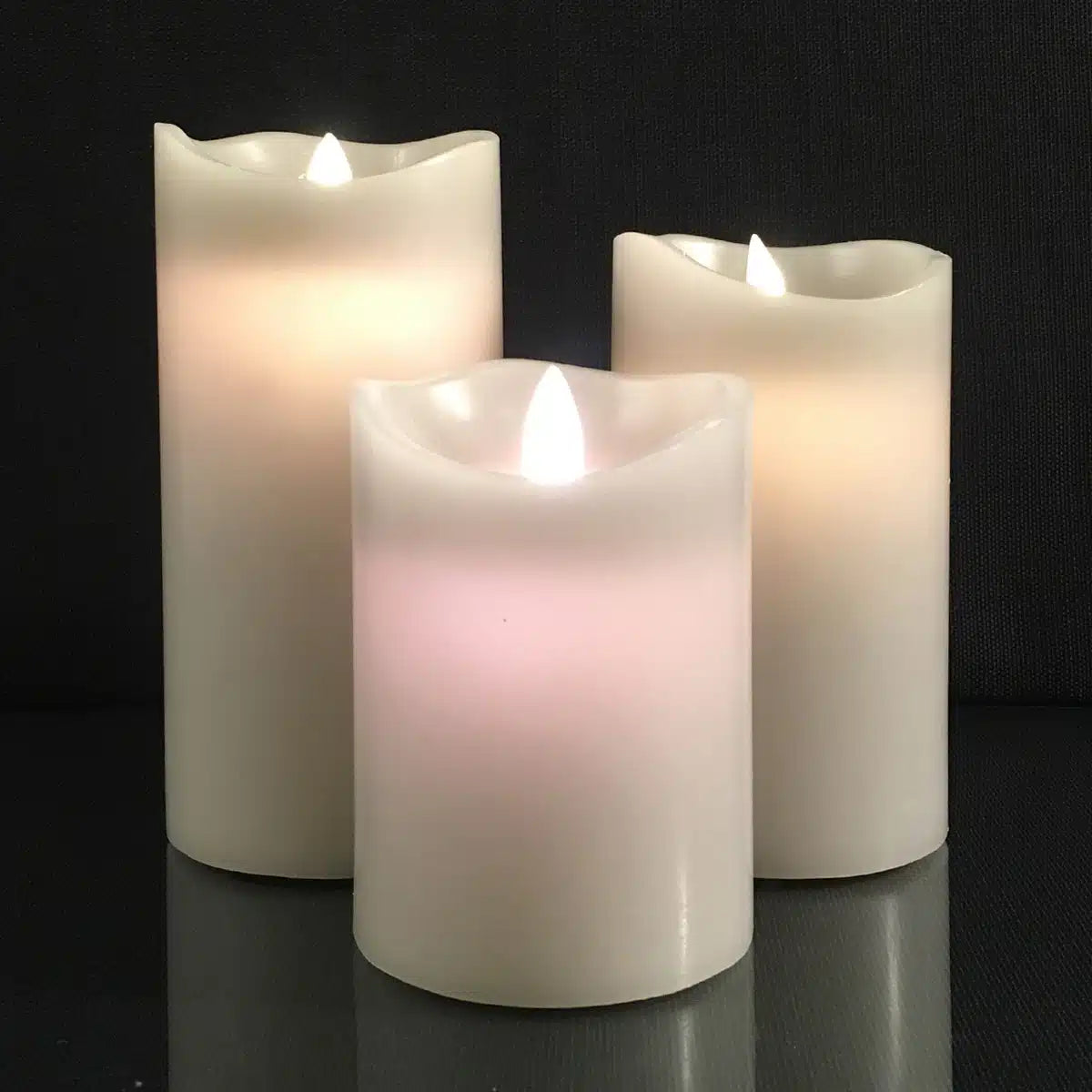 LED-Blockkerzen - 3 Stück - 12/15/17 cm - mit 3D-Flamme - (Mehrere Farben)