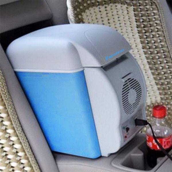Mini Kühlbox / Heizbox für Auto / Wohnwagen etc.