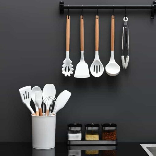 Küchenset mit 11 Teilen in Holz / Silikon inkl. Halter (schwarz oder weiß)