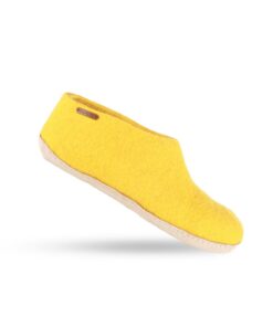 Wollhausschuhe (100% reine Wolle) - Modell Curry Gelb mit Sohle aus Leder - Dänisches Design von SHUS