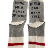 One-Size-Socken "bring me a glass of wine"